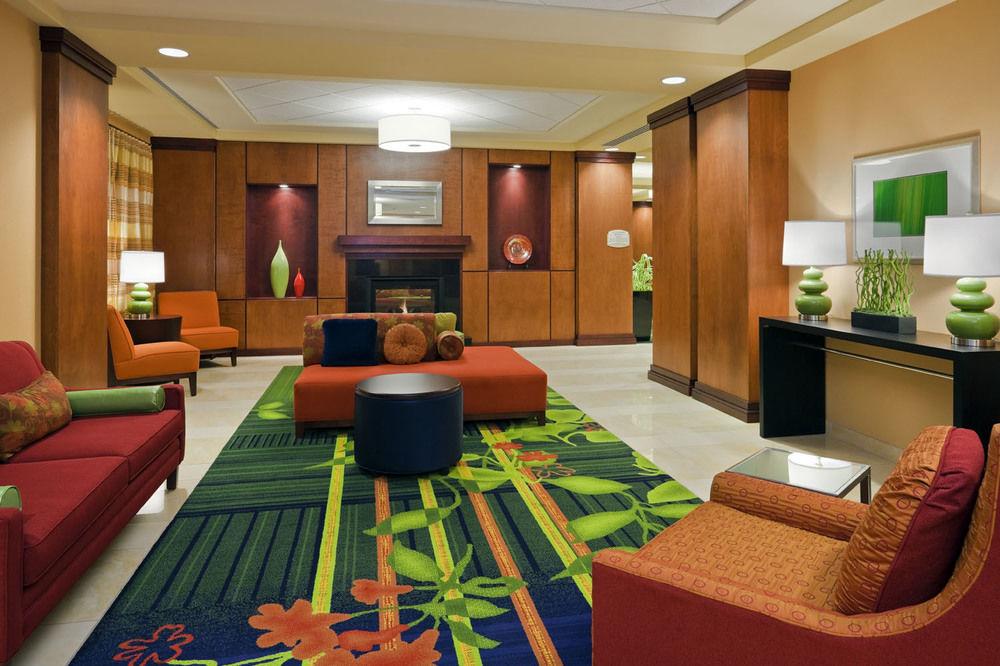 Fairfield Downtown 3*
