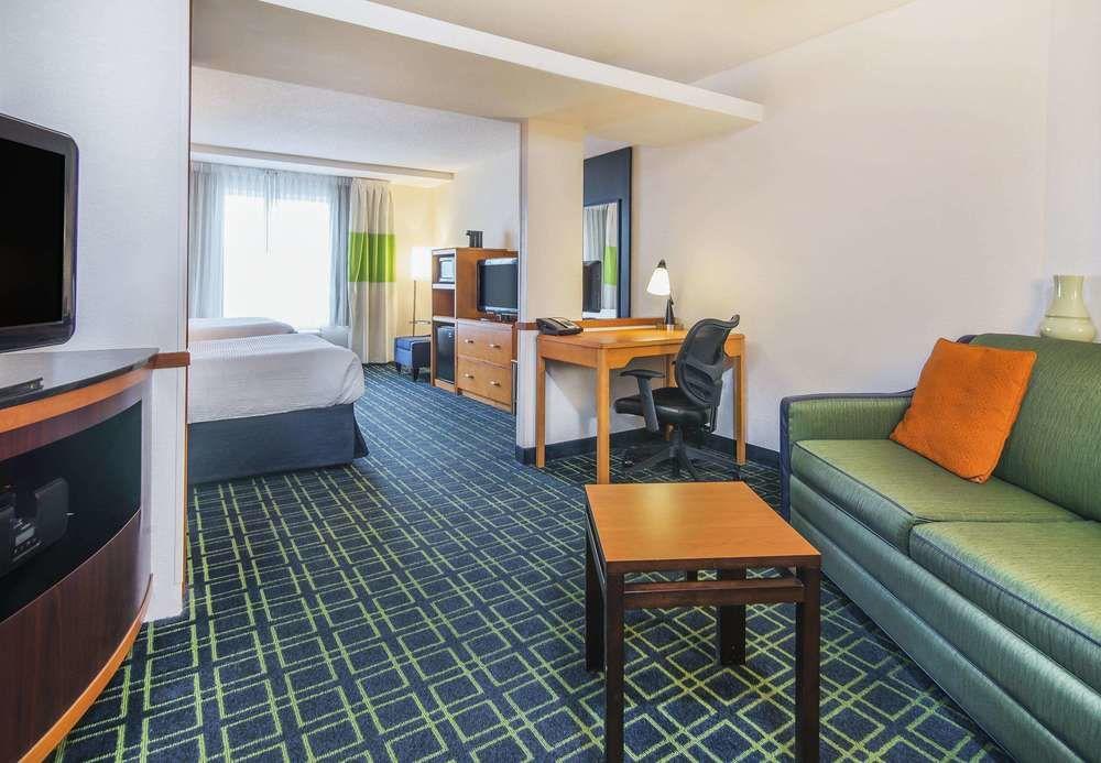 Fairfield Downtown Hotel Indianapolis