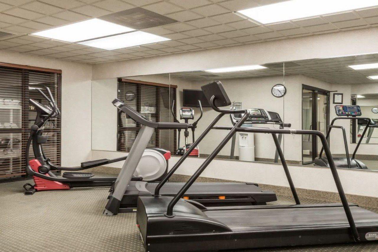 Wingate By Wyndham Airport - Rockville Road 3* Indianapolis