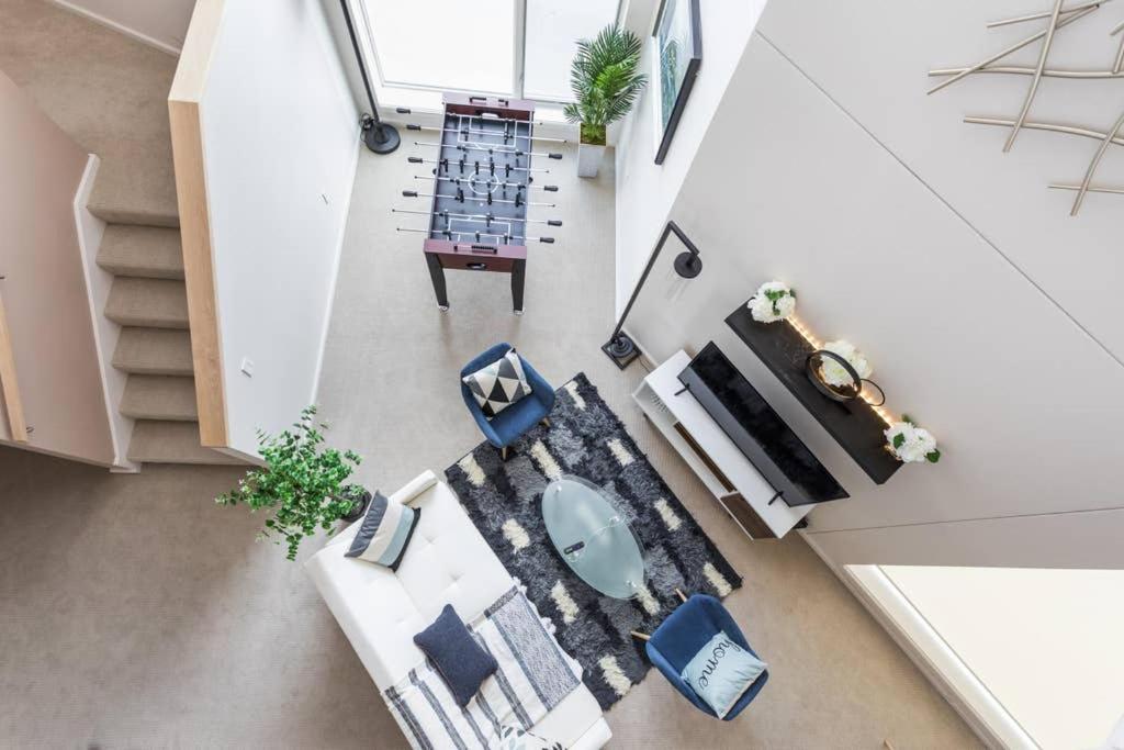 Holiday home Upscale 3br Penthouse By Cozysuites Indianapolis