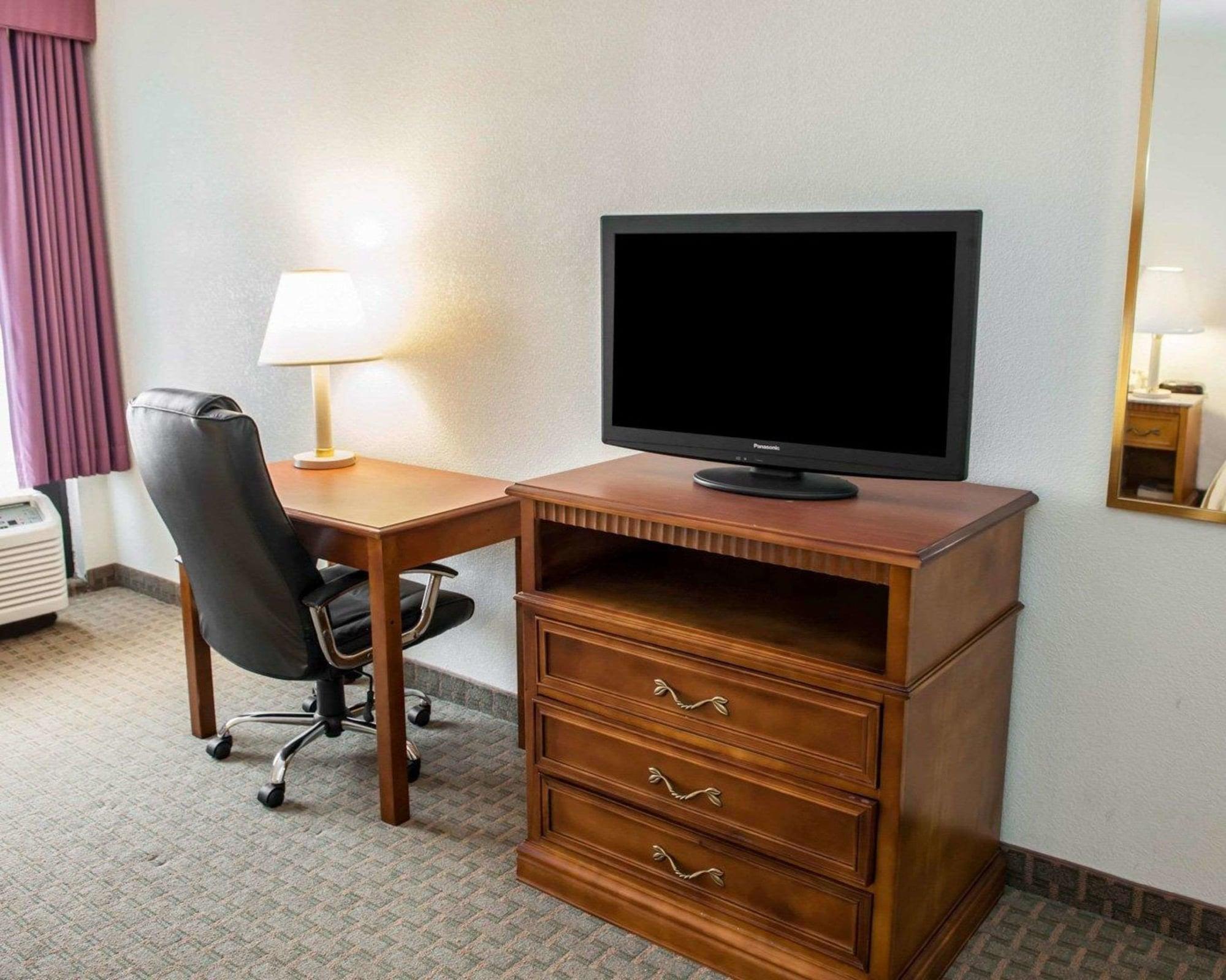 Quality And Hotel