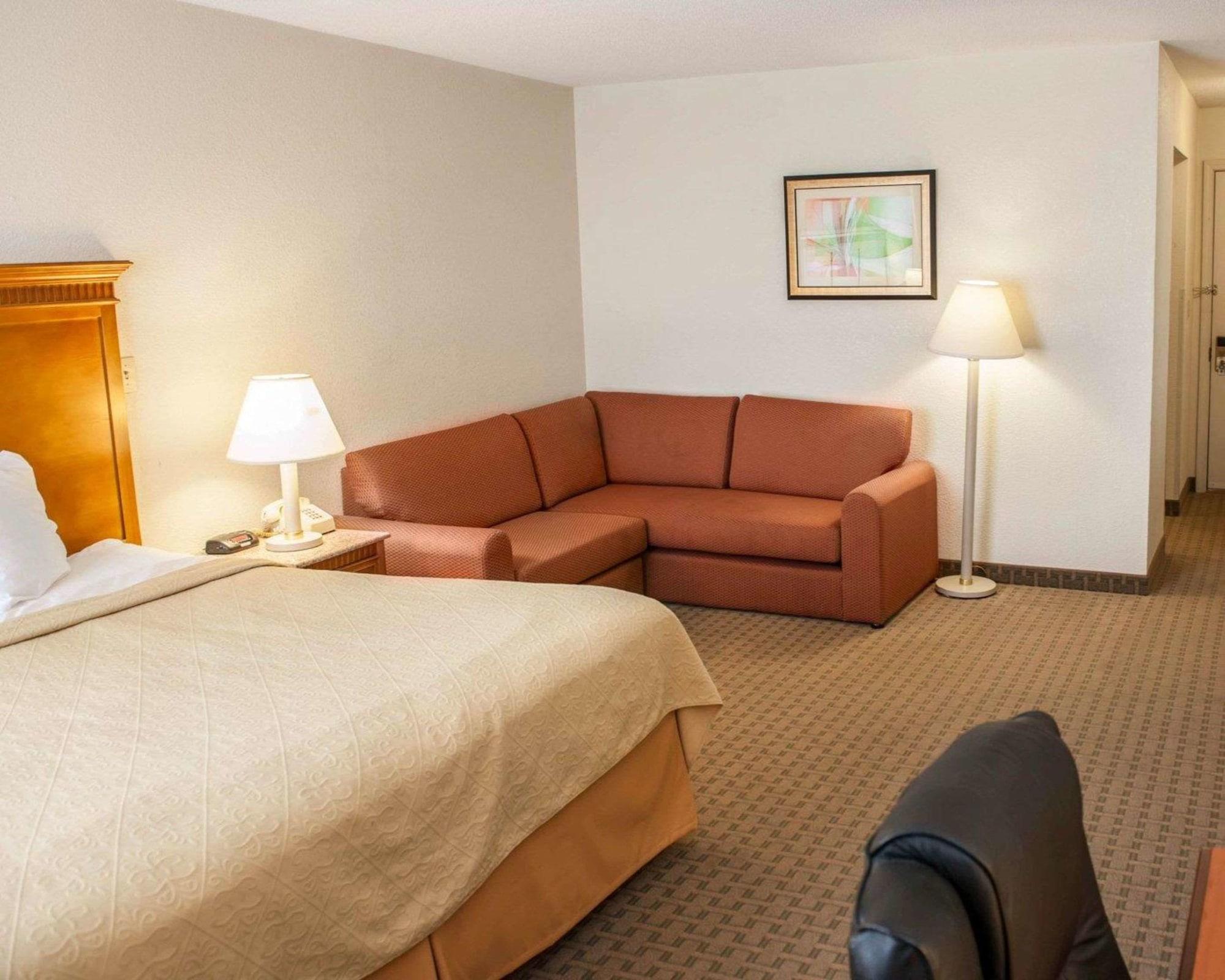 Quality And Hotel