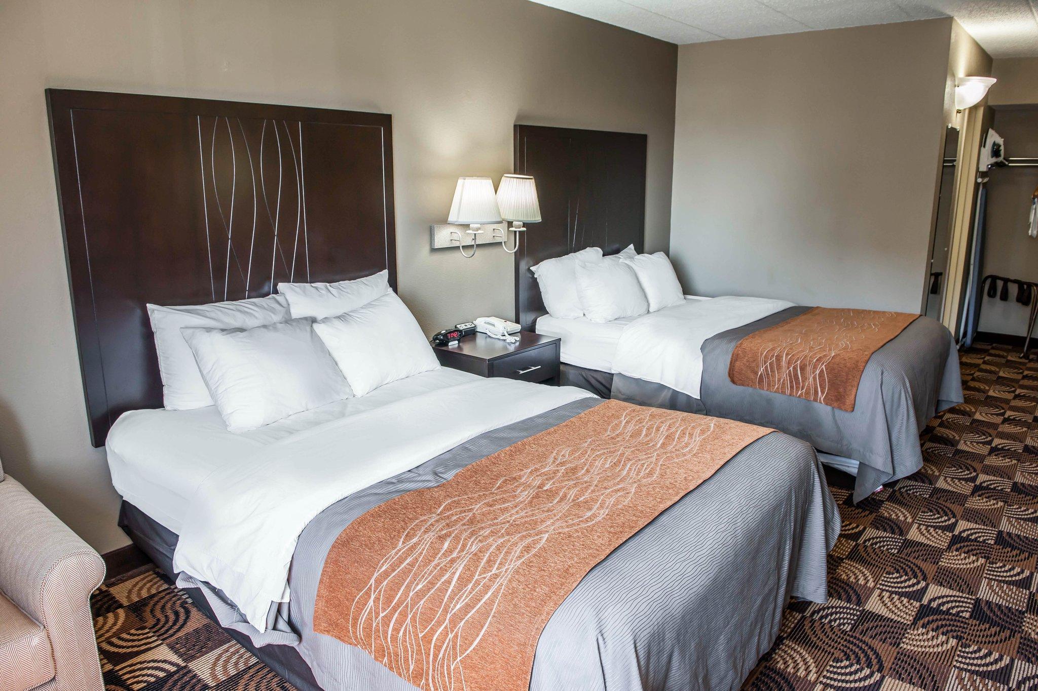 Comfort & North At The Pyramids Hotel 3*