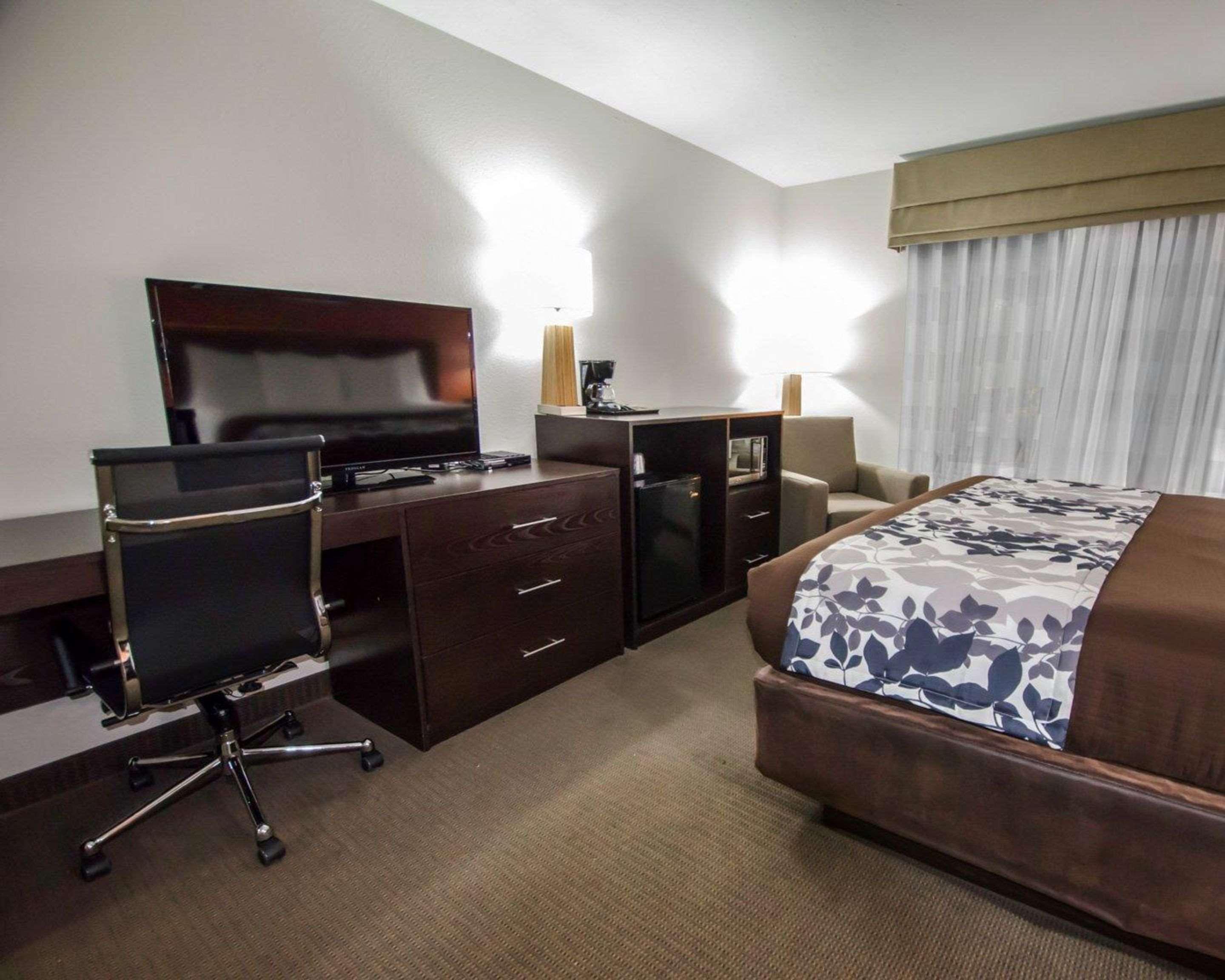 Sleep & And Conference Center Downtown Hotel Indianapolis