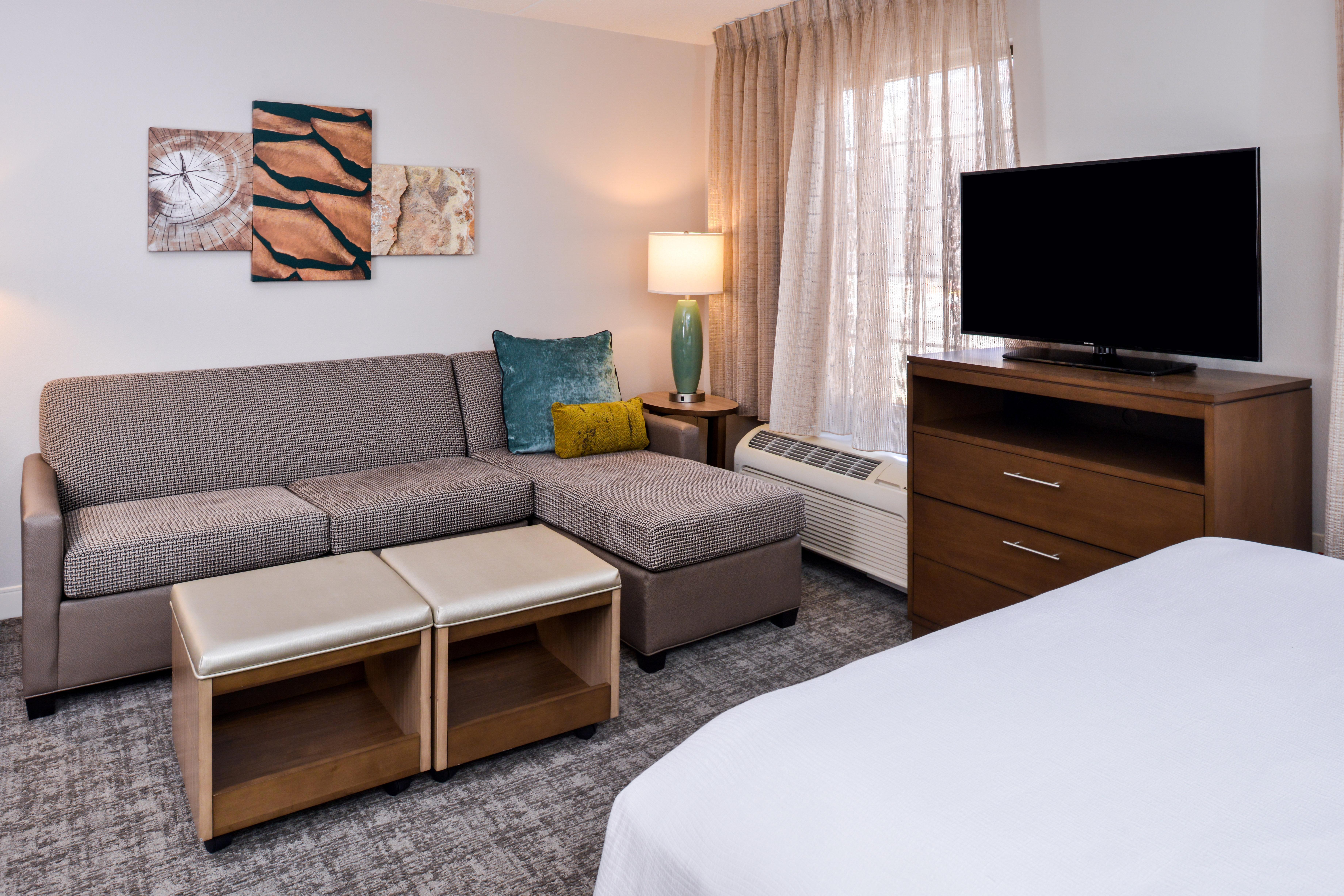 Hotel Staybridge Downtown-convention Center By Ihg Indianapolis