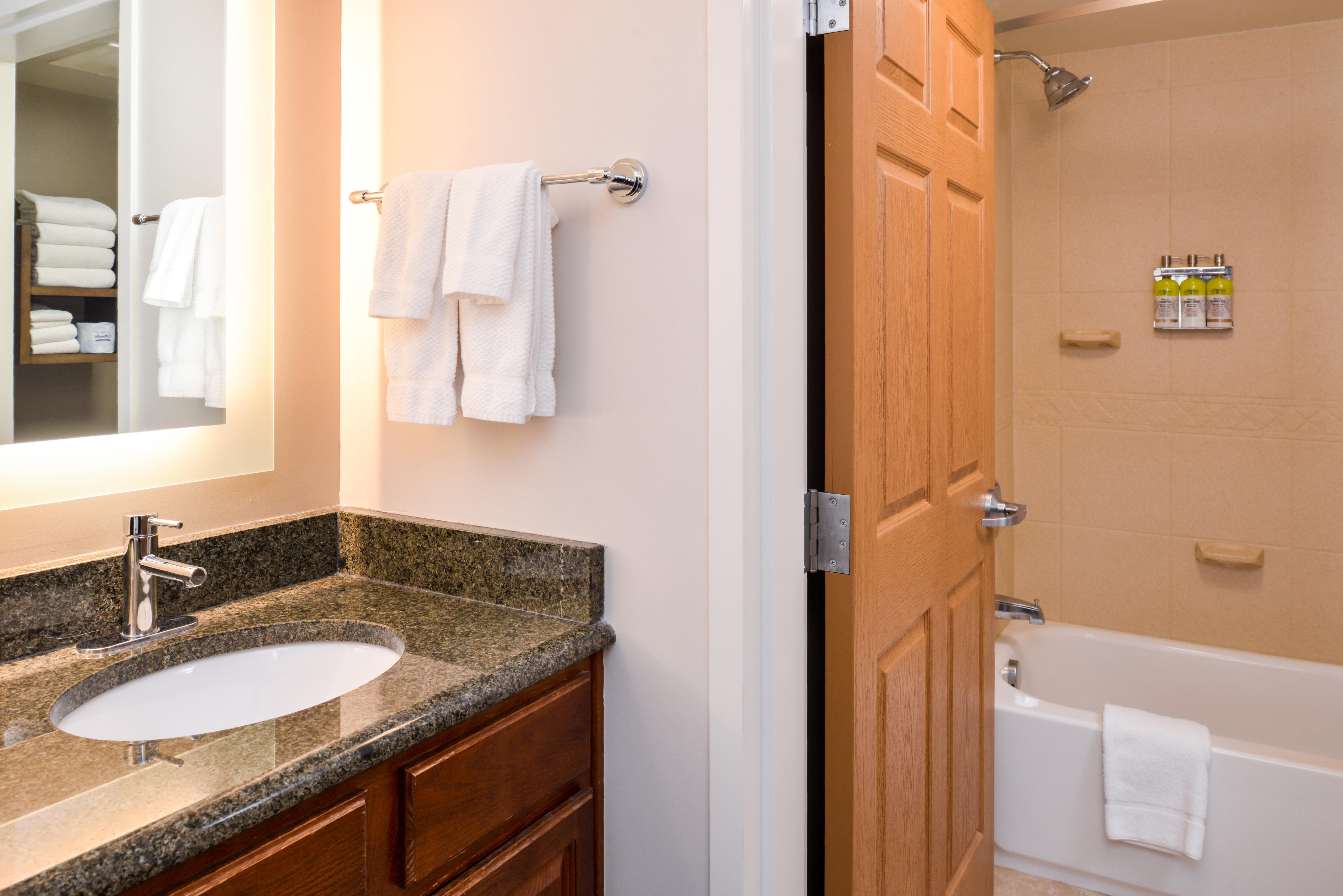 Staybridge Downtown-convention Center By Ihg Hotel Indianapolis