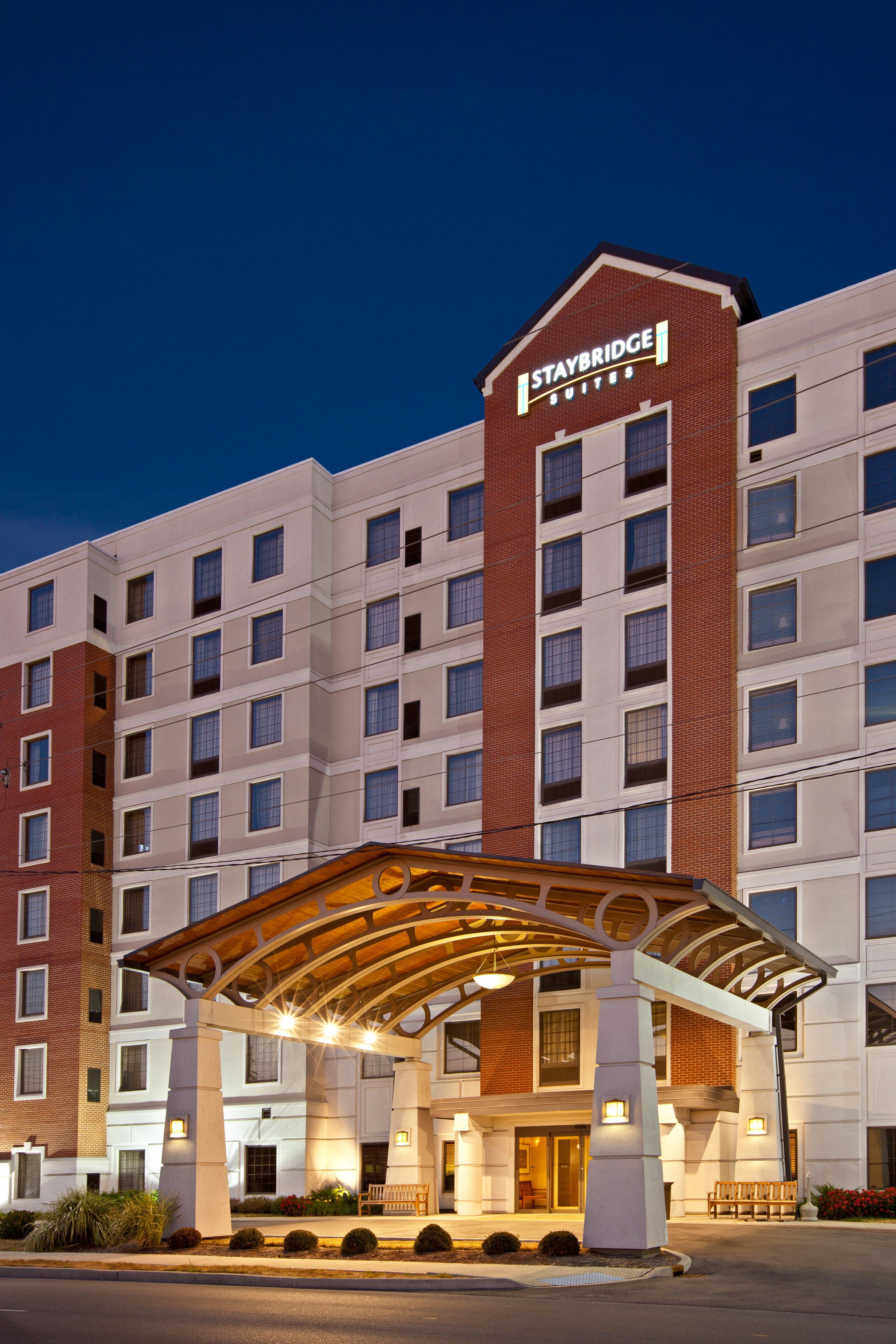 Hotel Staybridge Downtown-convention Center By Ihg Indianapolis