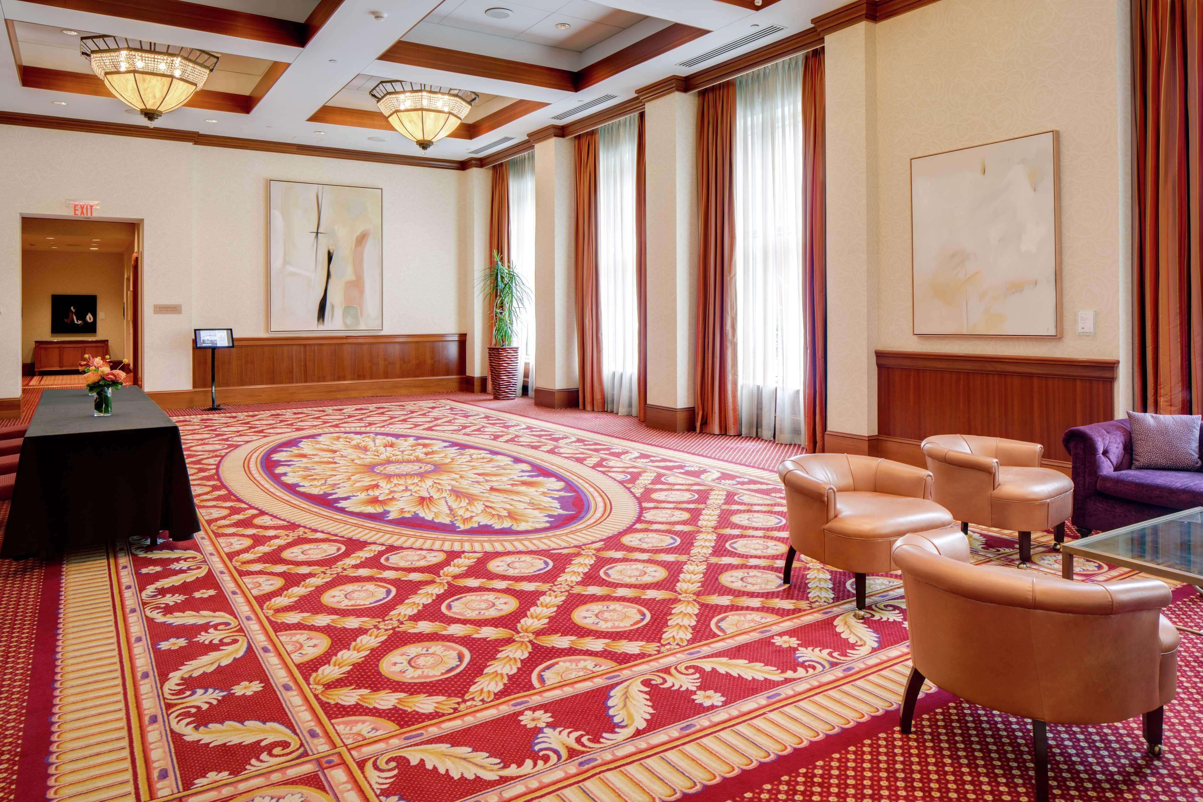 Conrad 5*
