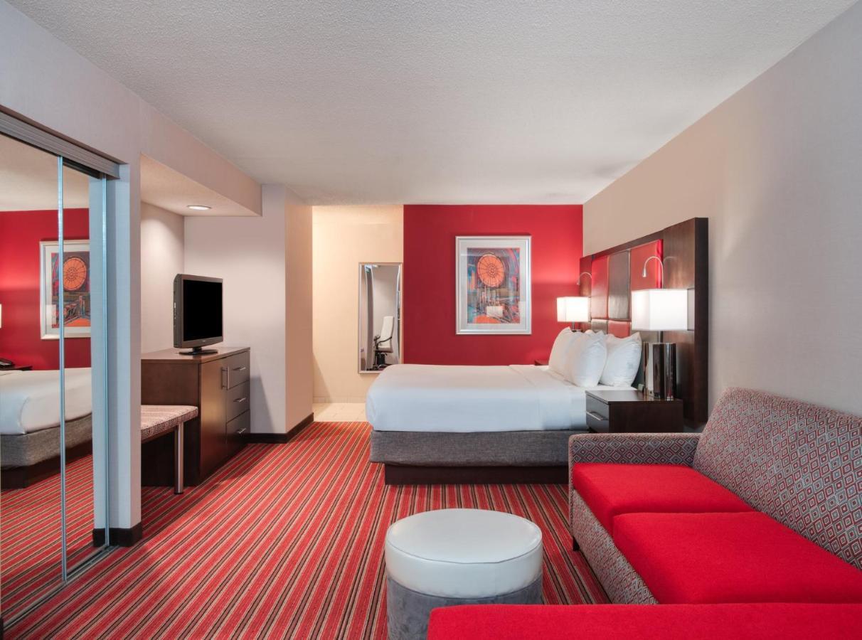 Hotel Crowne Plaza Indianapolis-dwtn-union Stn By Ihg 4*