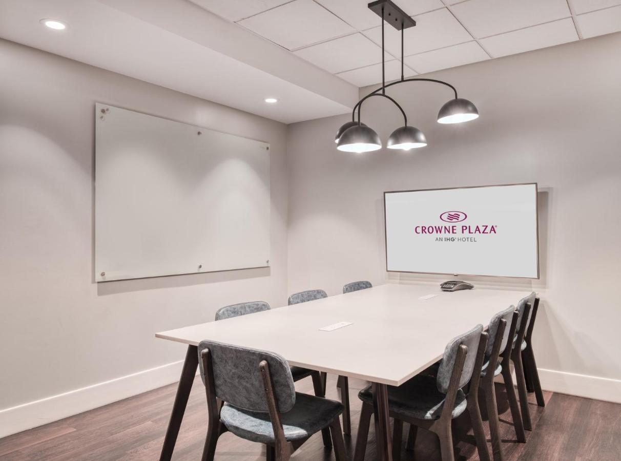 Crowne Plaza Indianapolis-dwtn-union Stn By Ihg 4*
