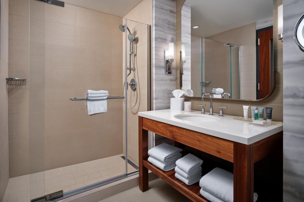 Jw Marriott Indianapolis