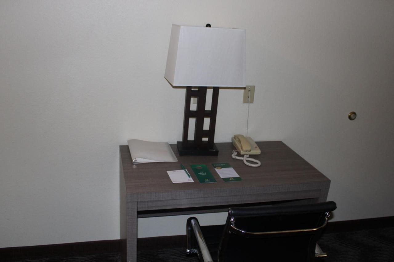 Hotel Quality Indianapolis