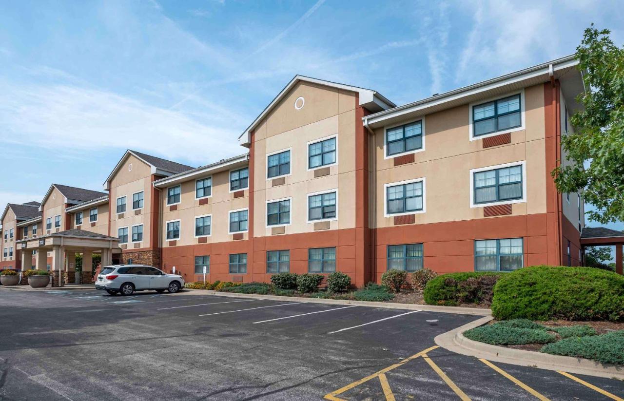 Extended America - - Airport Indianapolis