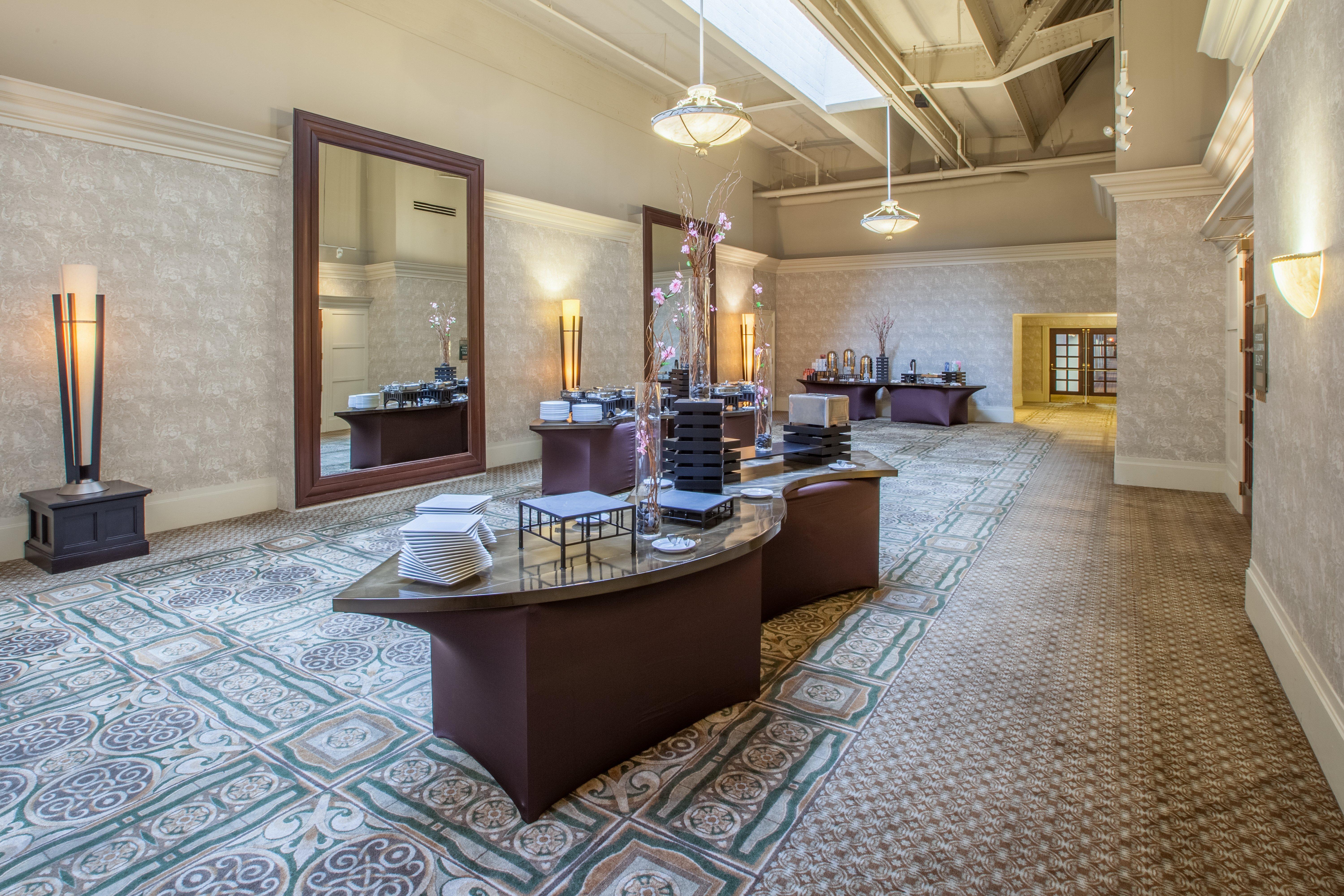 Hotel Crowne Plaza Indianapolis-dwtn-union Stn By Ihg 4*