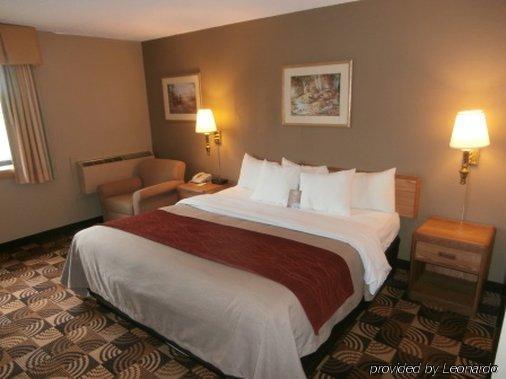 Comfort & North At The Pyramids Indianapolis