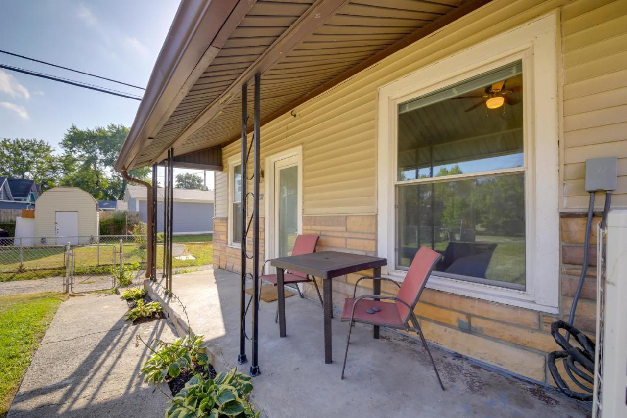 With Porch - Close To Mile Square! Indianapolis
