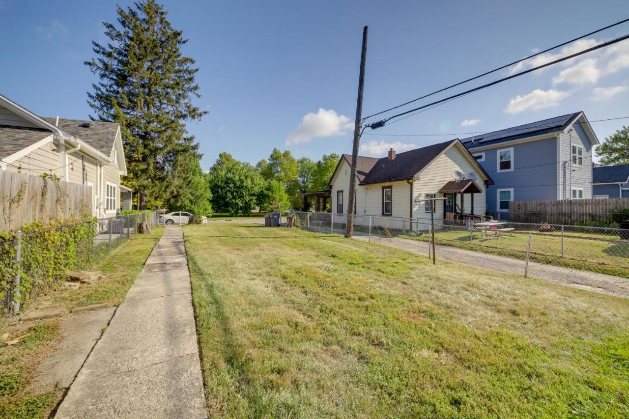 Holiday home With Porch - Close To Mile Square! Indianapolis