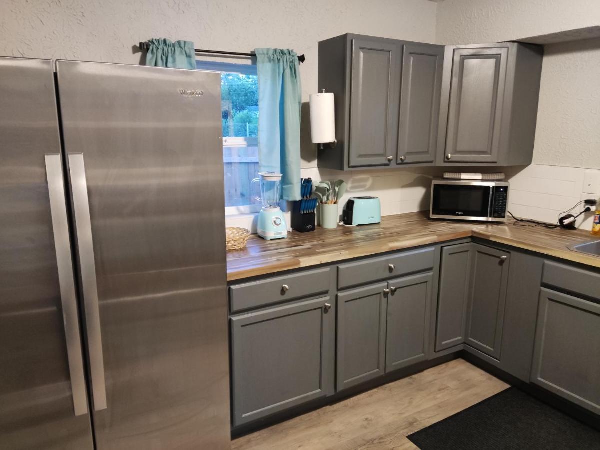 Homestay Tranquil Oasis - Private -near Downtown Indianapolis