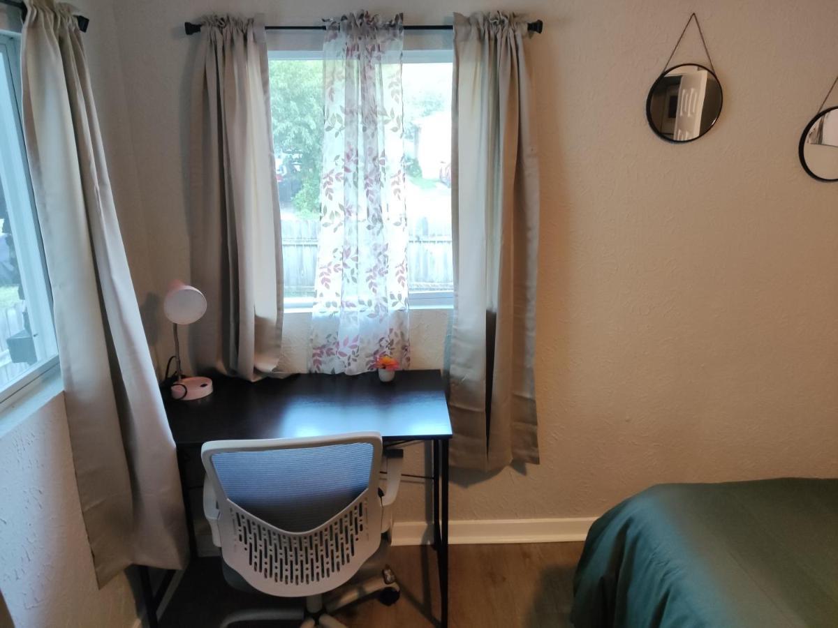 Homestay Tranquil Oasis - Private -near Downtown Indianapolis