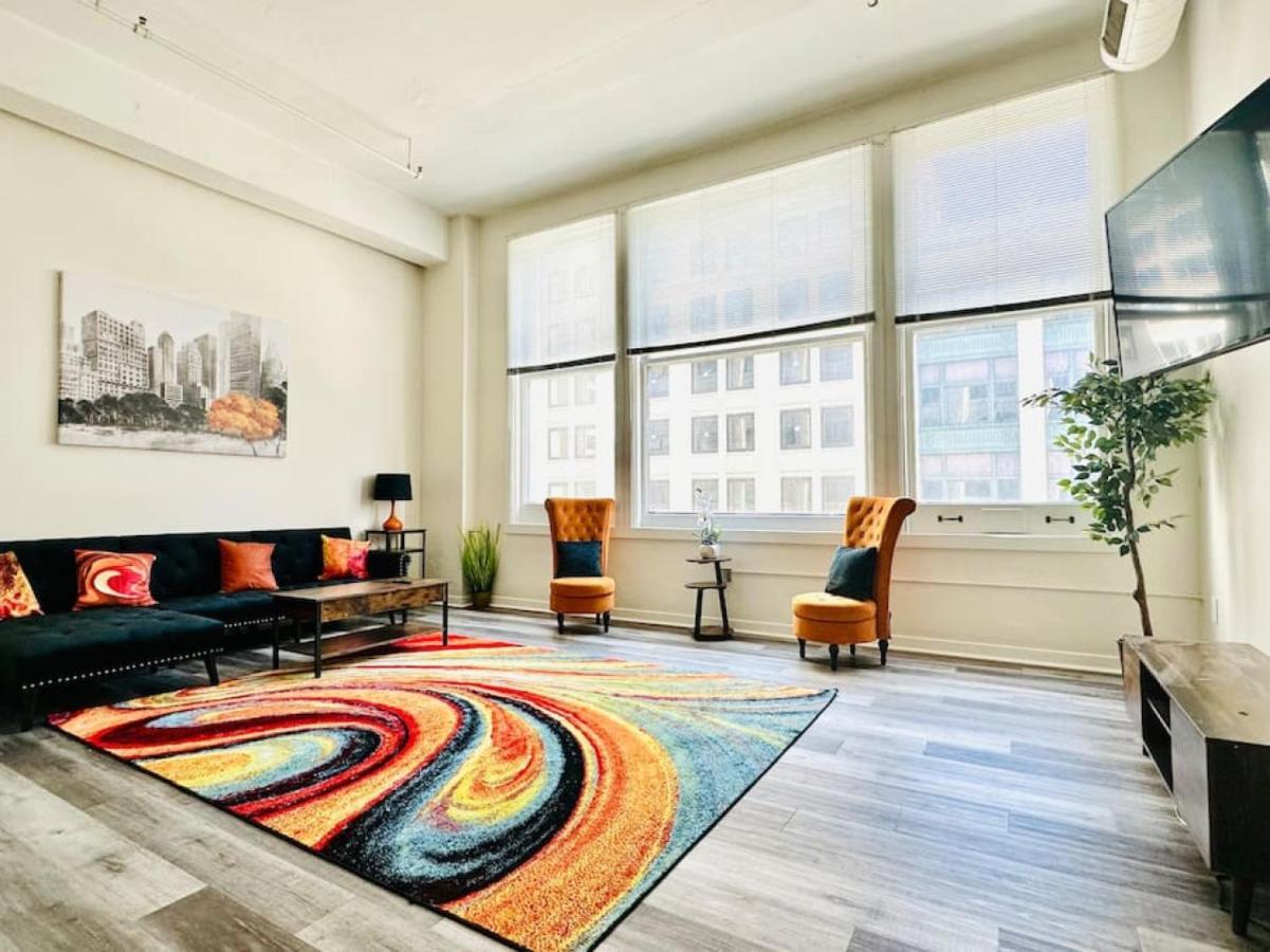 Apartment 2 Bedroom Contemporary Modern Loft *