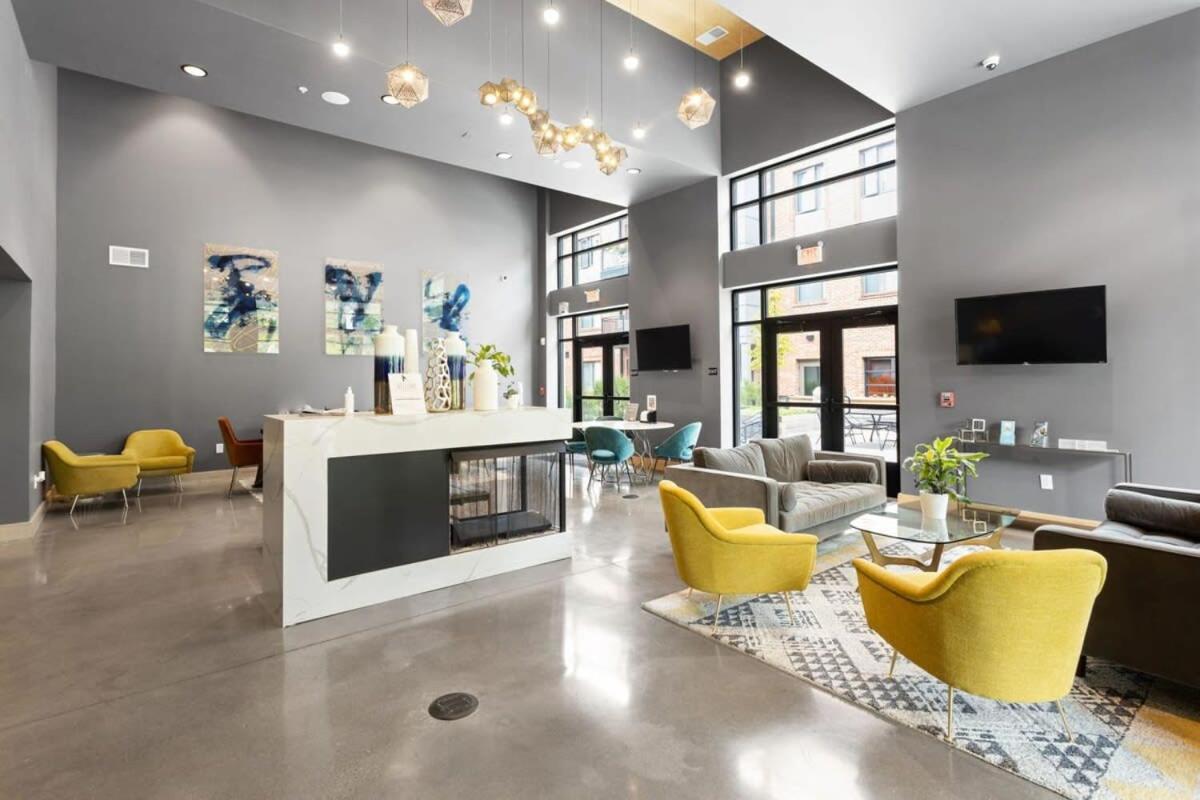 Apartment Spacious 2br In Meridian Kessler By Cozysuites *