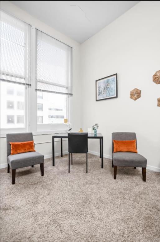 Cozysuites - 2br With Direct Skybridge Access #6 * Indianapolis