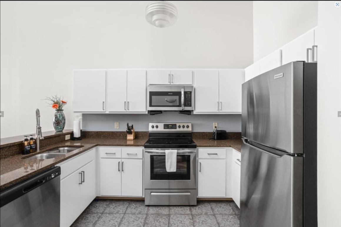 Apartment Cozysuites - 2br With Direct Skybridge Access #6