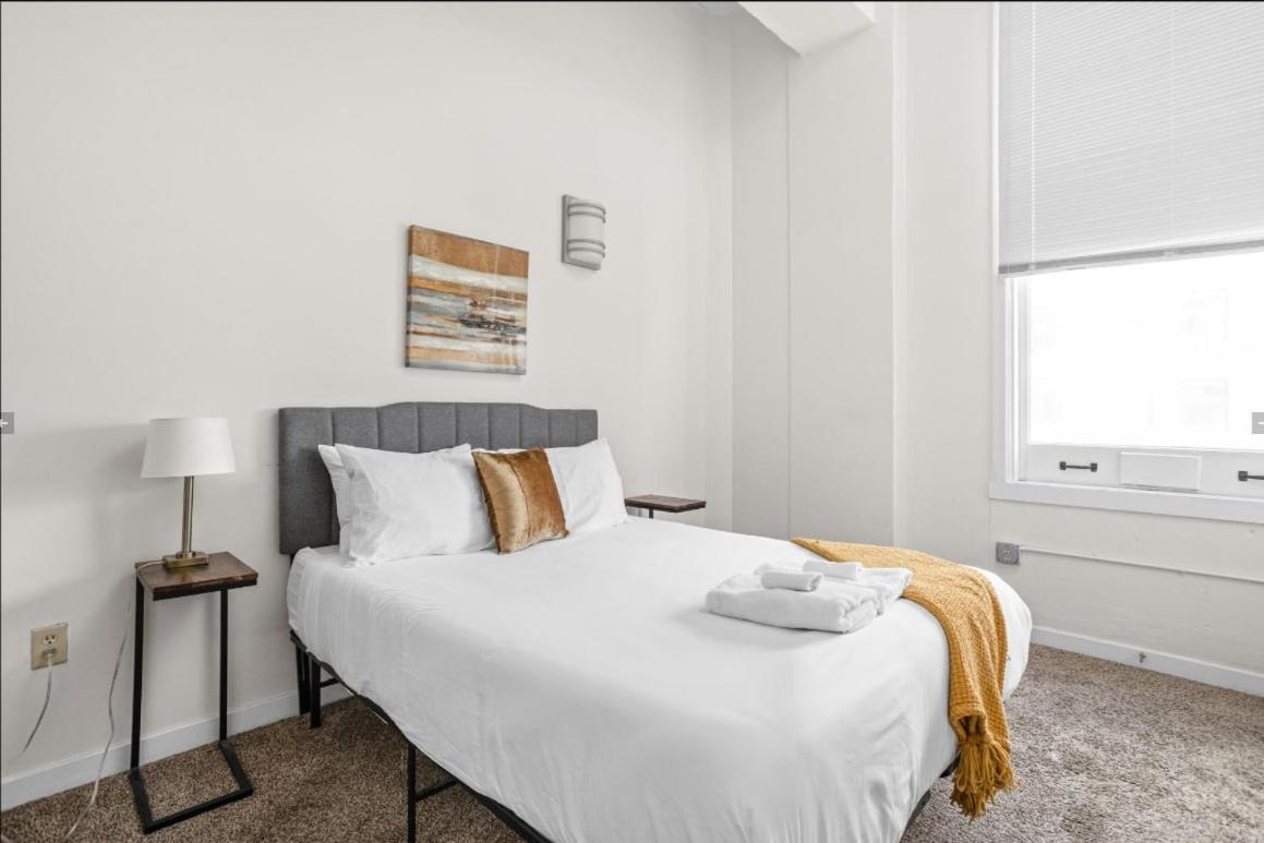 Cozysuites - 2br With Direct Skybridge Access #6 Apartment