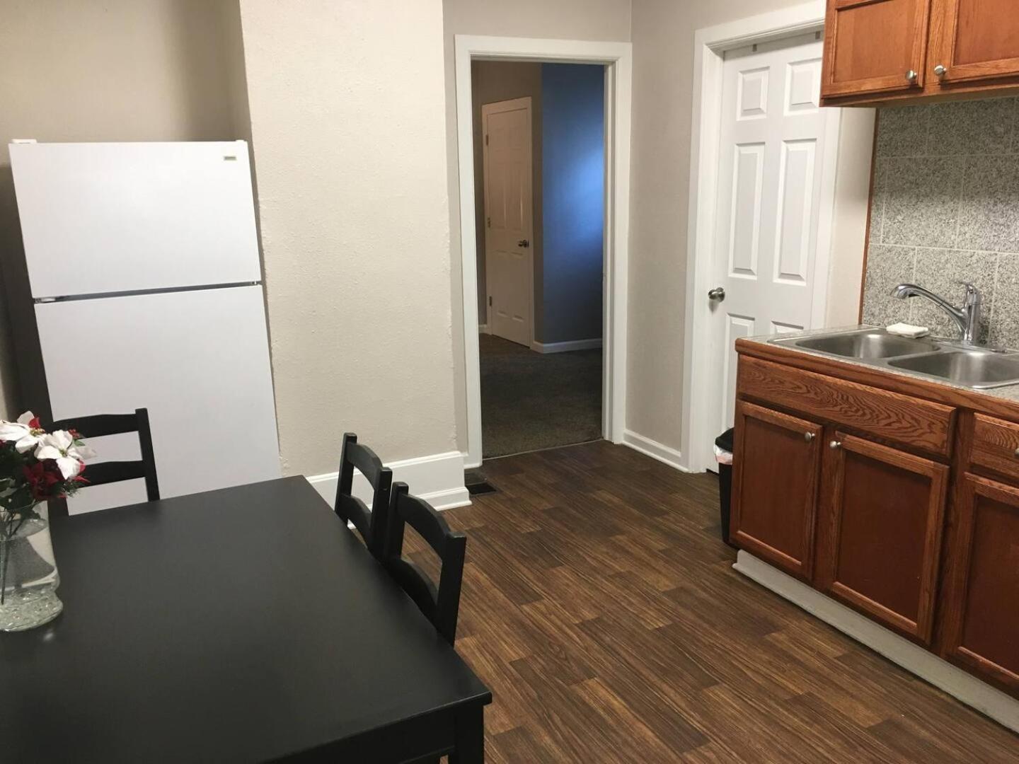 Mins To Mass Ave -workspace, Smart Tv & Ac Indianapolis
