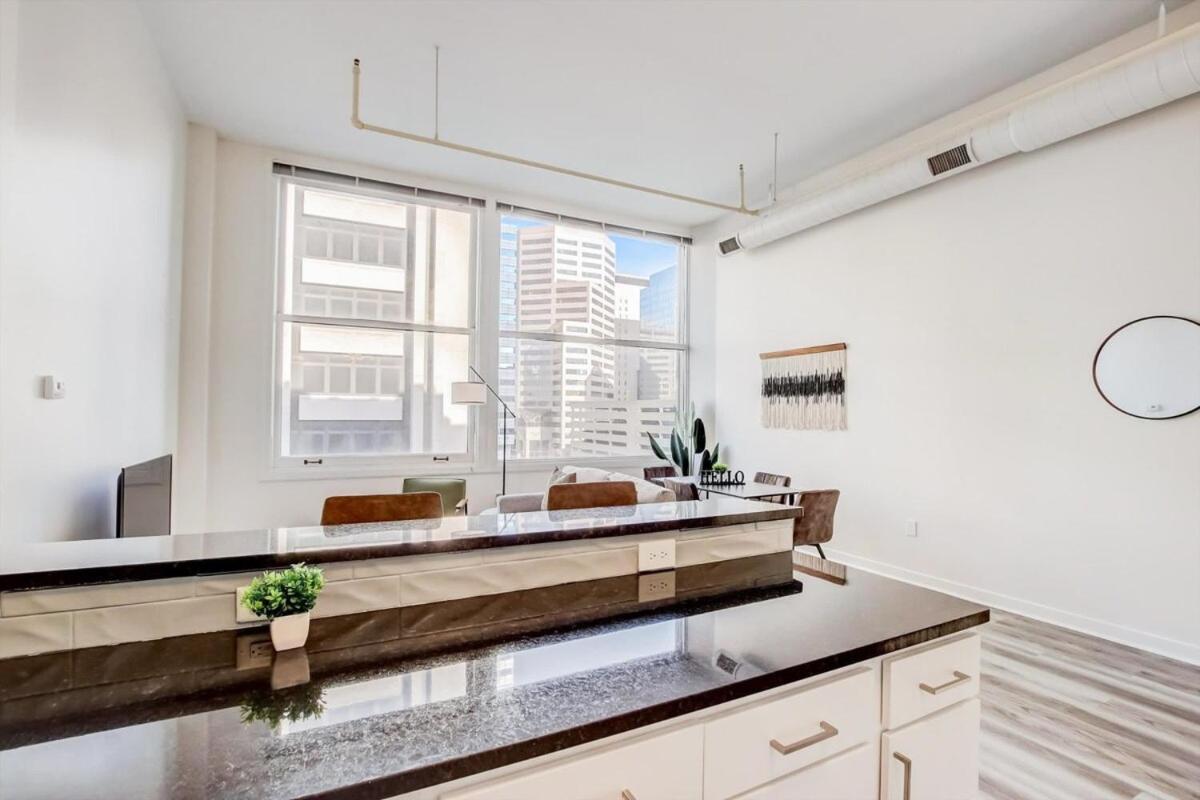 Cozysuites - 2br With Direct Skybridge Access #3 Indianapolis