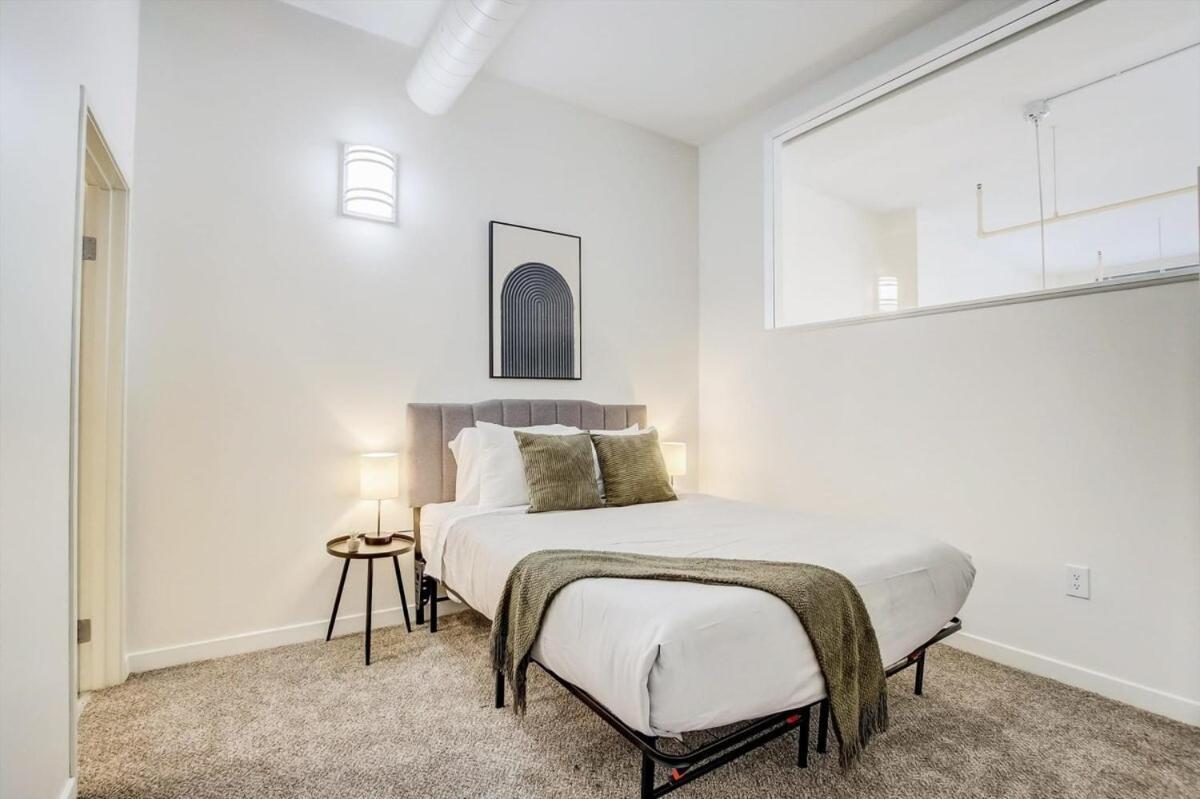 Cozysuites - 2br With Direct Skybridge Access #3 Apartment *