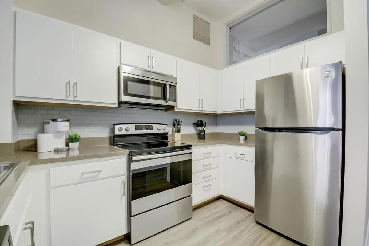 Cozysuites - 2br With Direct Skybridge Access #2 Indianapolis