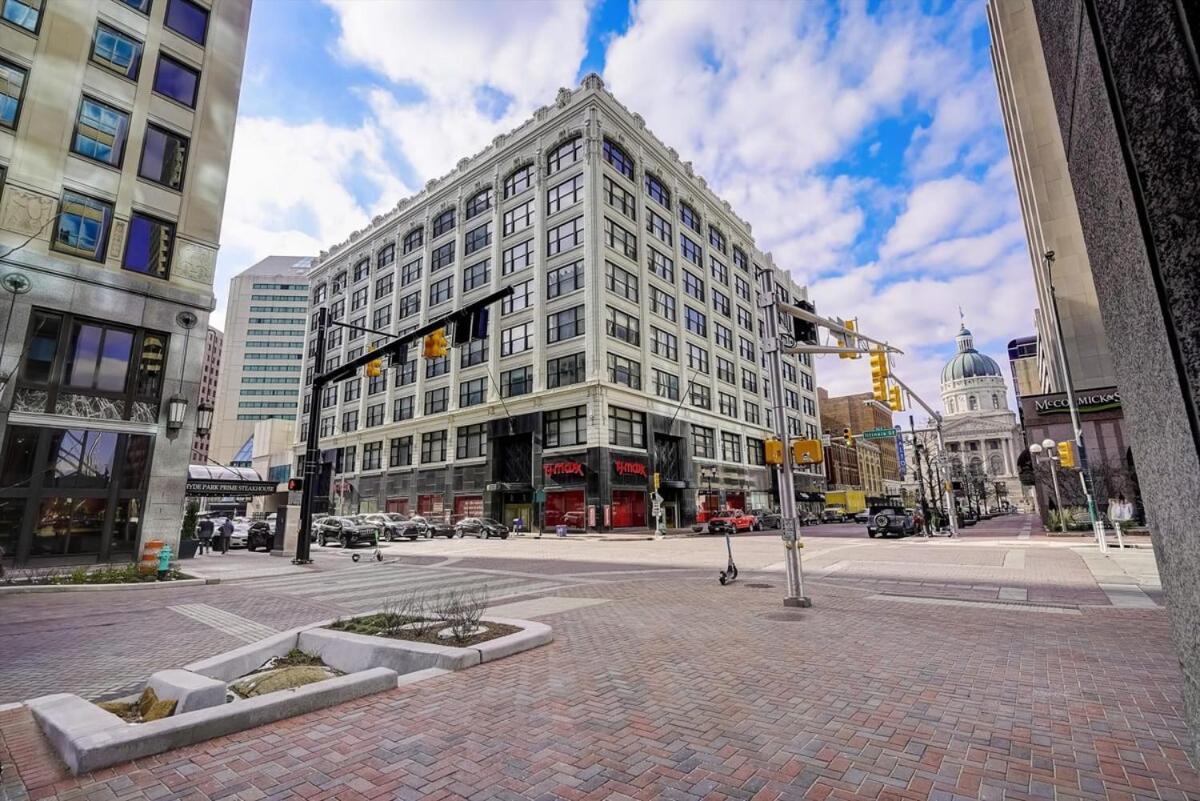 Cozysuites - 2br With Direct Skybridge Access #2 Indianapolis