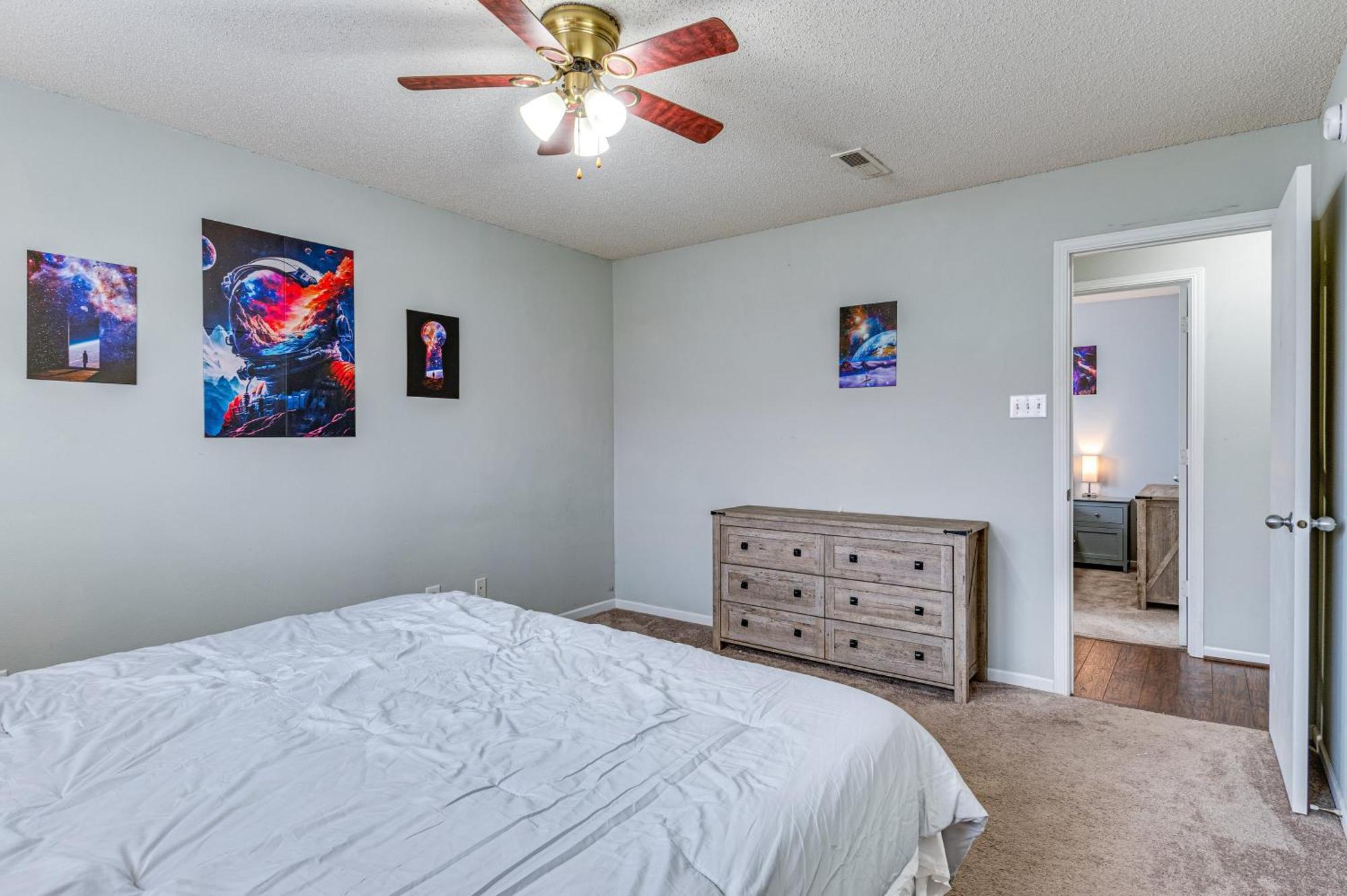 Indy Delight Charming House About 10 Mi To Downtown! Holiday home