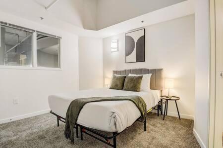 Cozysuites - 2br With Direct Skybridge Access #8 Apartment