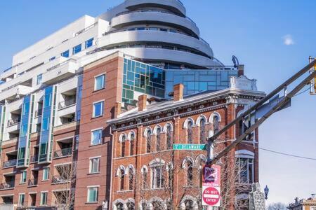 Cozysuites - 2br With Direct Skybridge Access #8
