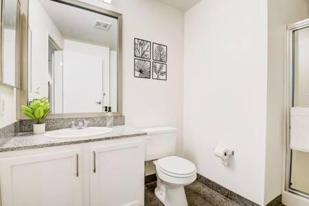 Apartment Cozysuites - 2br With Direct Skybridge Access #5