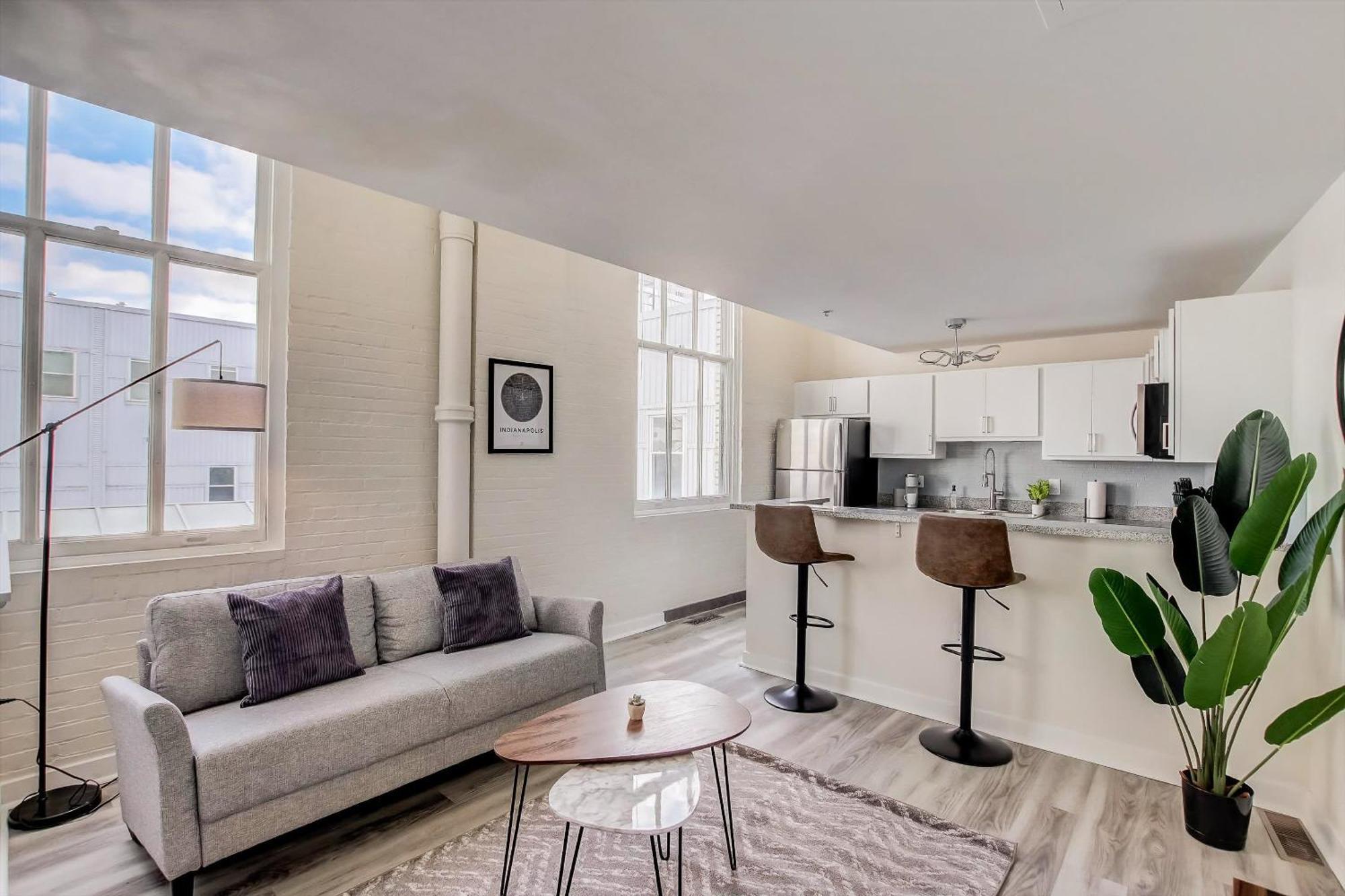 Cozysuites 2br - 2ba With Skybridge Access #1 Apartment *