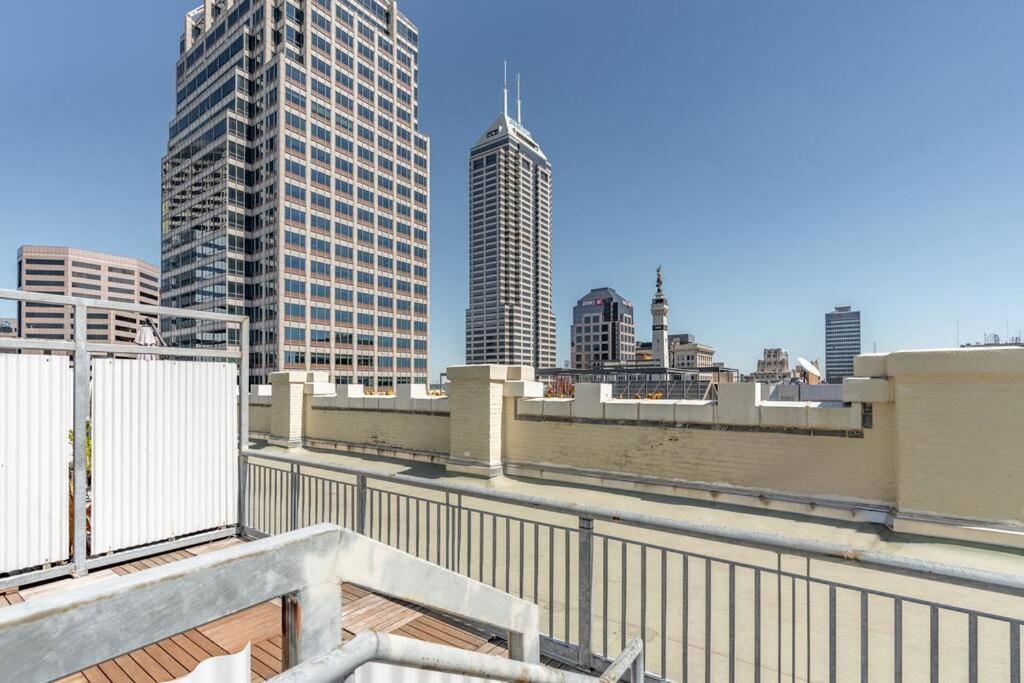 Indy Monument Circle Apartment