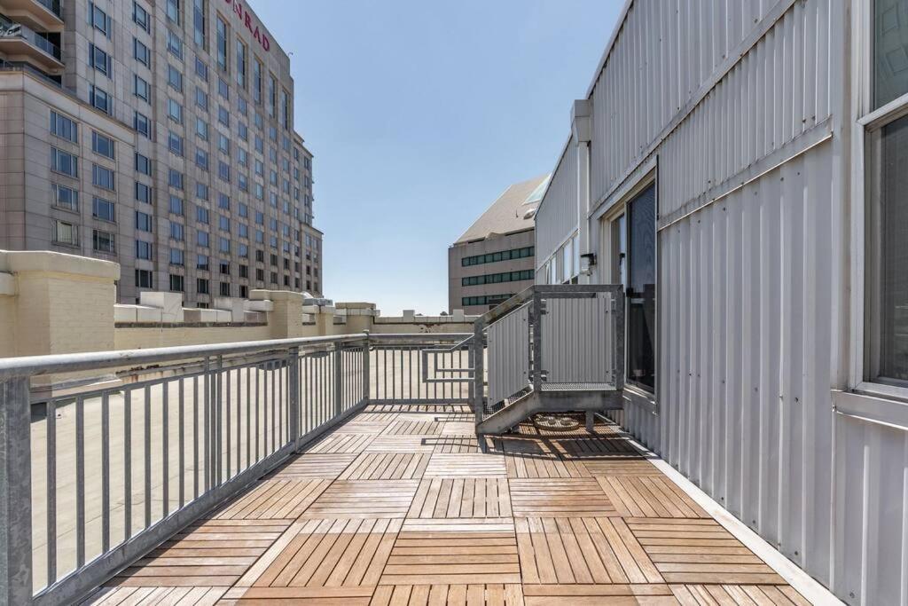 Indy Monument Circle Apartment *