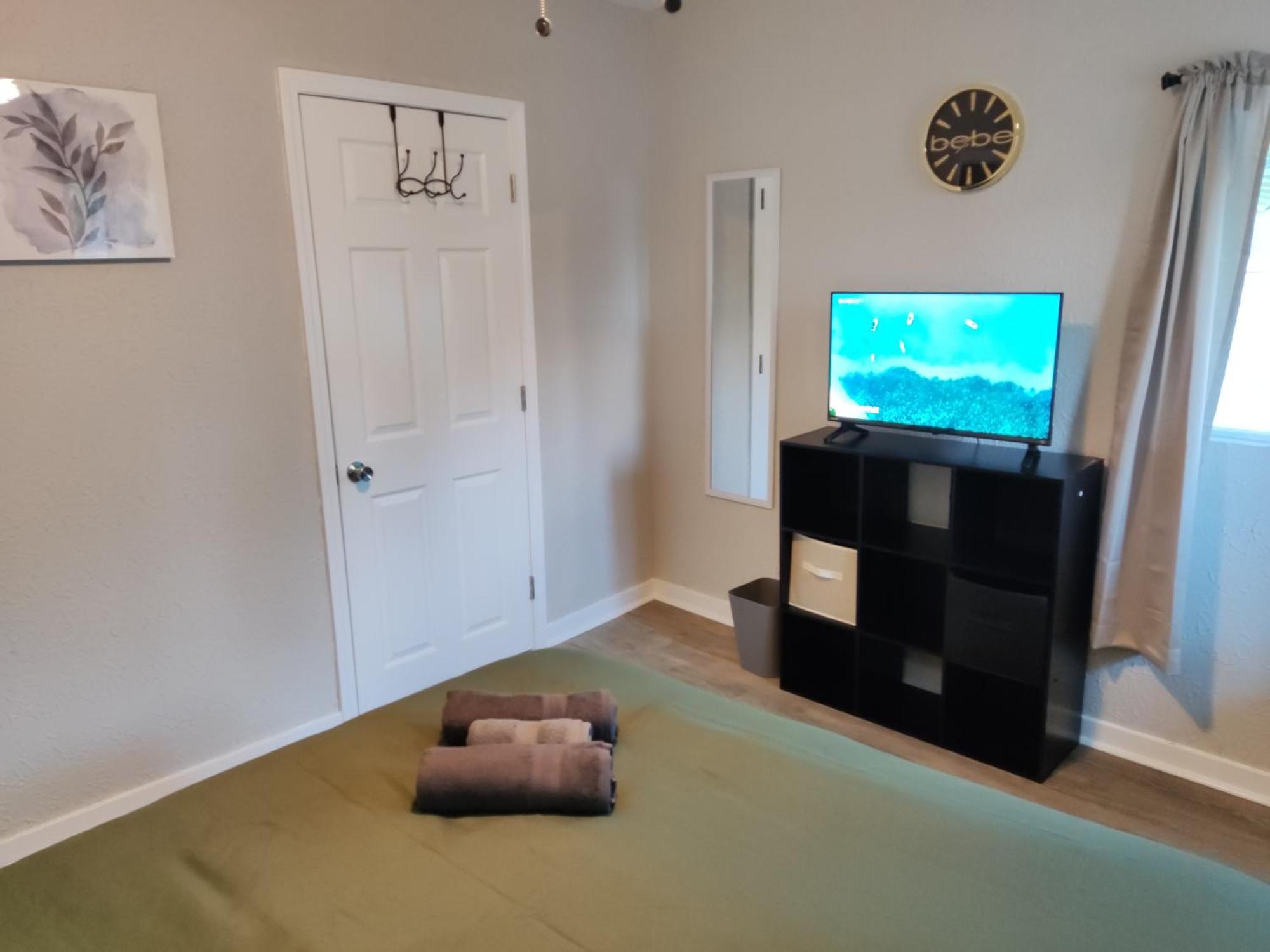 Tranquil Oasis - Private -near Downtown *