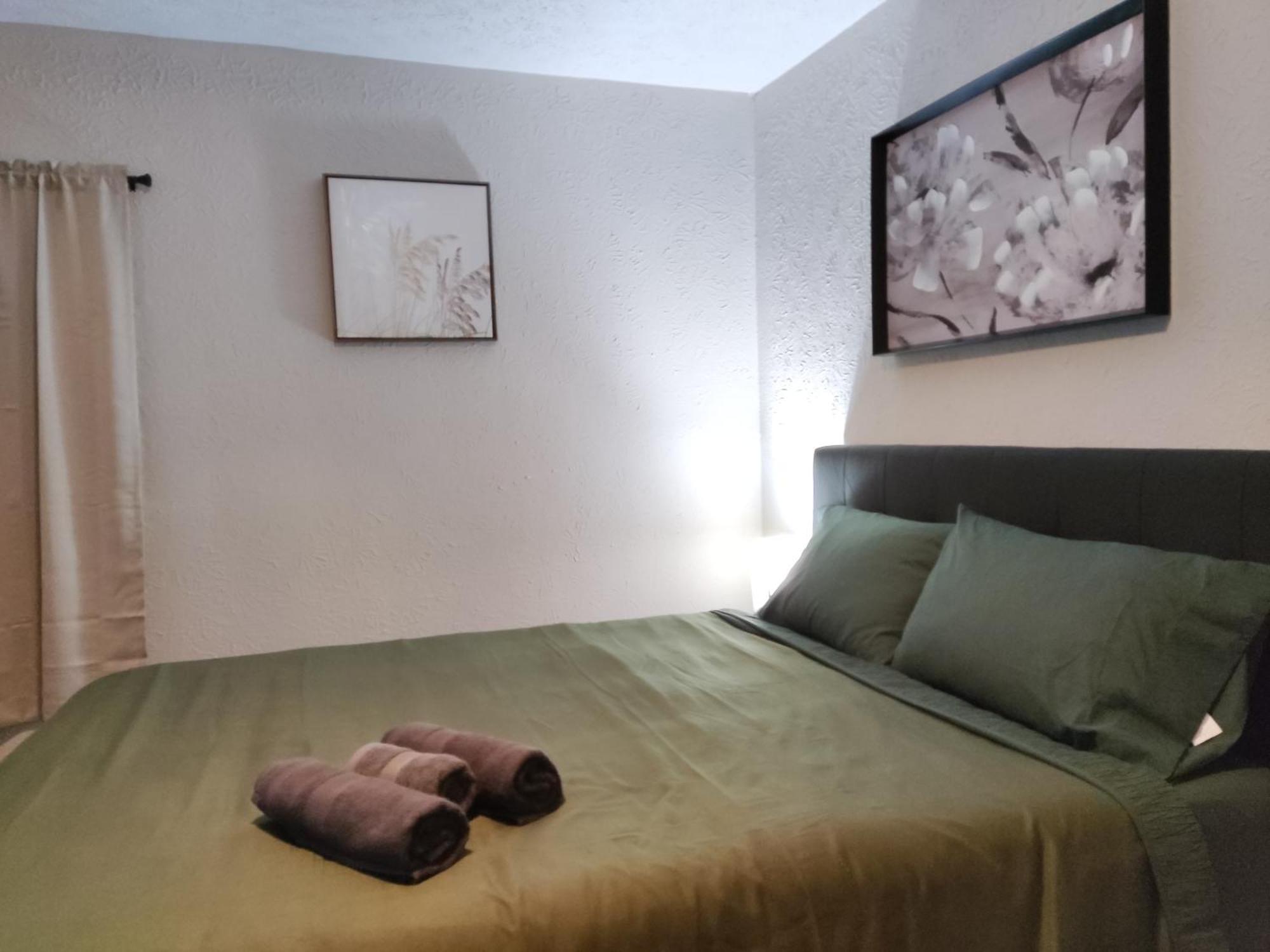 Tranquil Oasis - Private -near Downtown Homestay