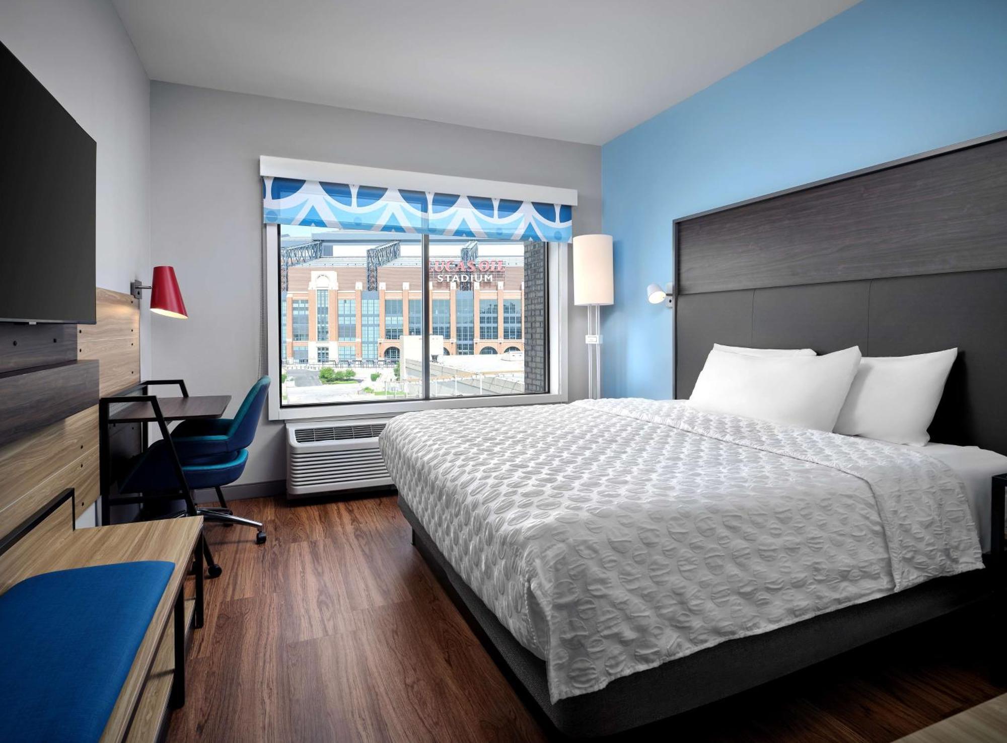 Hotel Tru By Hilton Downtown, In Indianapolis