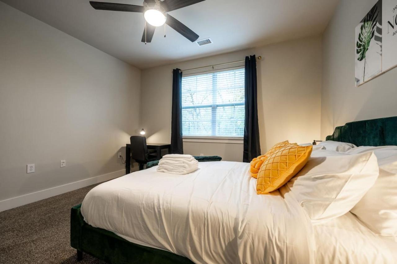 Corporate Housing By Mgm Apartment