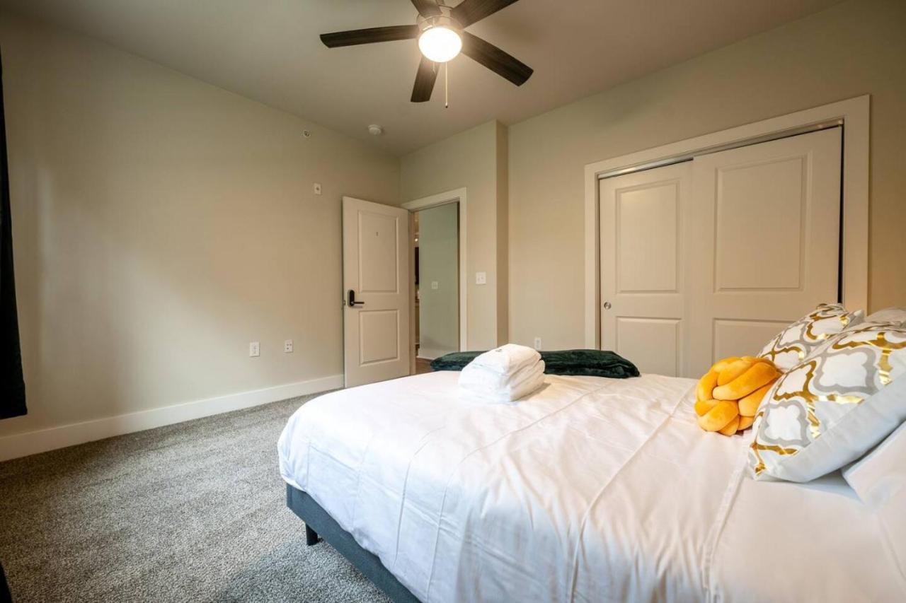 Corporate Housing By Mgm Apartment