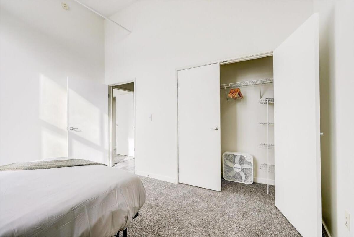 Apartment Cozysuites - 2br With Direct Skybridge Access #4 Indianapolis
