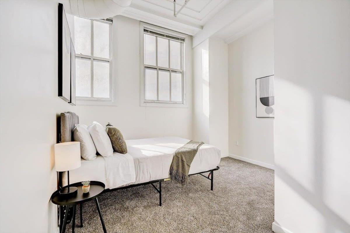 Cozysuites - 2br With Direct Skybridge Access #4 Apartment Indianapolis