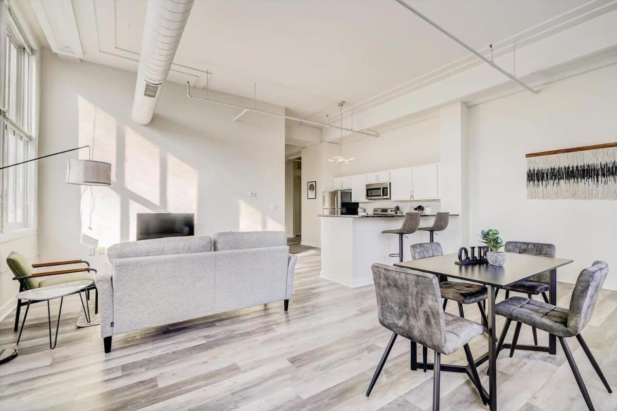 Apartment Cozysuites - 2br With Direct Skybridge Access #4 Indianapolis