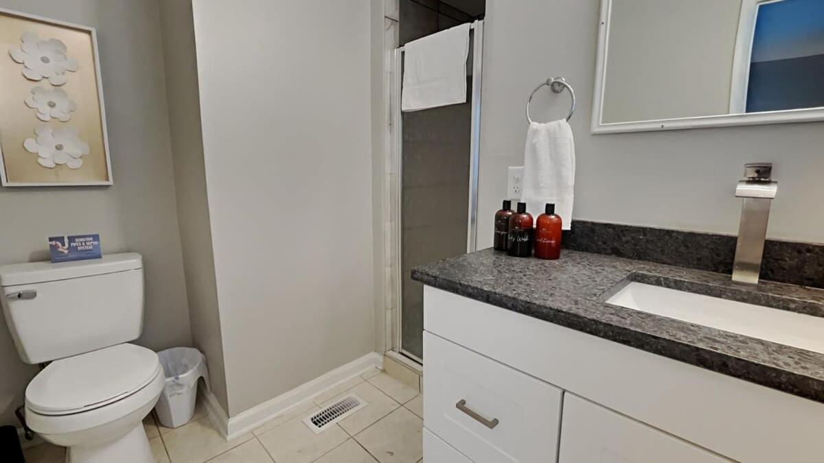 Capital Delight-close To Speedway Downtown And Easy Access To Highways Holiday home *