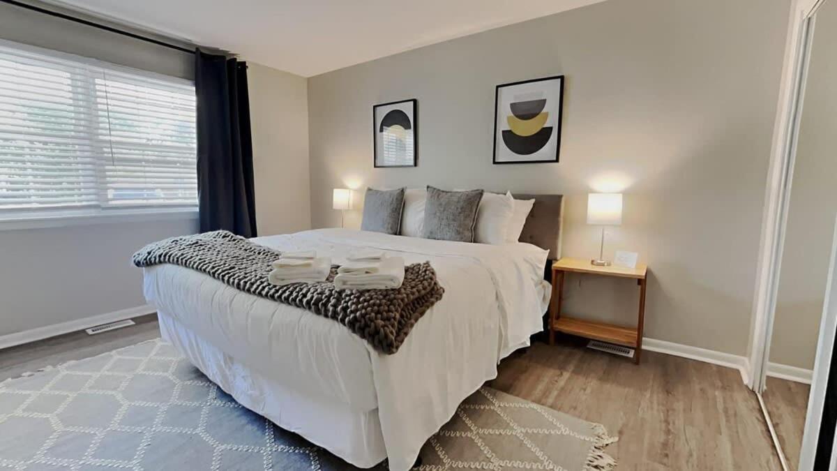 Capital Delight-close To Speedway Downtown And Easy Access To Highways Holiday home